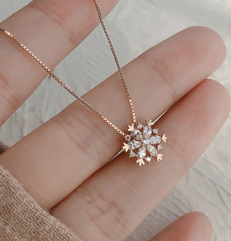 2021 Wholesale 925 Sterling Silver Snow Petal Pendant Necklace Hollow Necklace Collar For Girls, As the picture
2021 Wholesale 925 Sterling Silver Snow Petal Pendant Necklace Hollow Necklace Collar For Girls, As the picture
