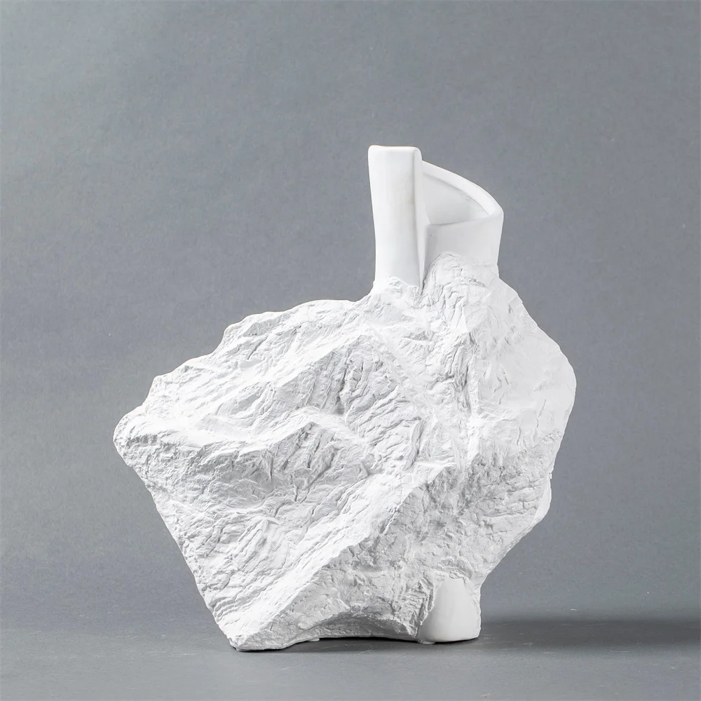 2021 new arrival Modern Nordic Art Crafts Home Decor Pieces Luxury home Decor flower vase and table decorations
2021 new arrival Modern Nordic Art Crafts Home Decor Pieces Luxury home Decor flower vase and table decorations