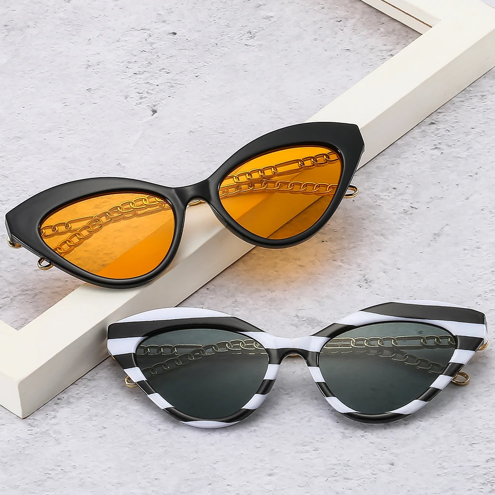 Wholesale Personalized Women Cat Eye Sunglasses 2022 Fashionable Metal Chain Leg Triangle Luxury Sun Glasses
Wholesale Personalized Women Cat Eye Sunglasses 2022 Fashionable Metal Chain Leg Triangle Luxury Sun Glasses