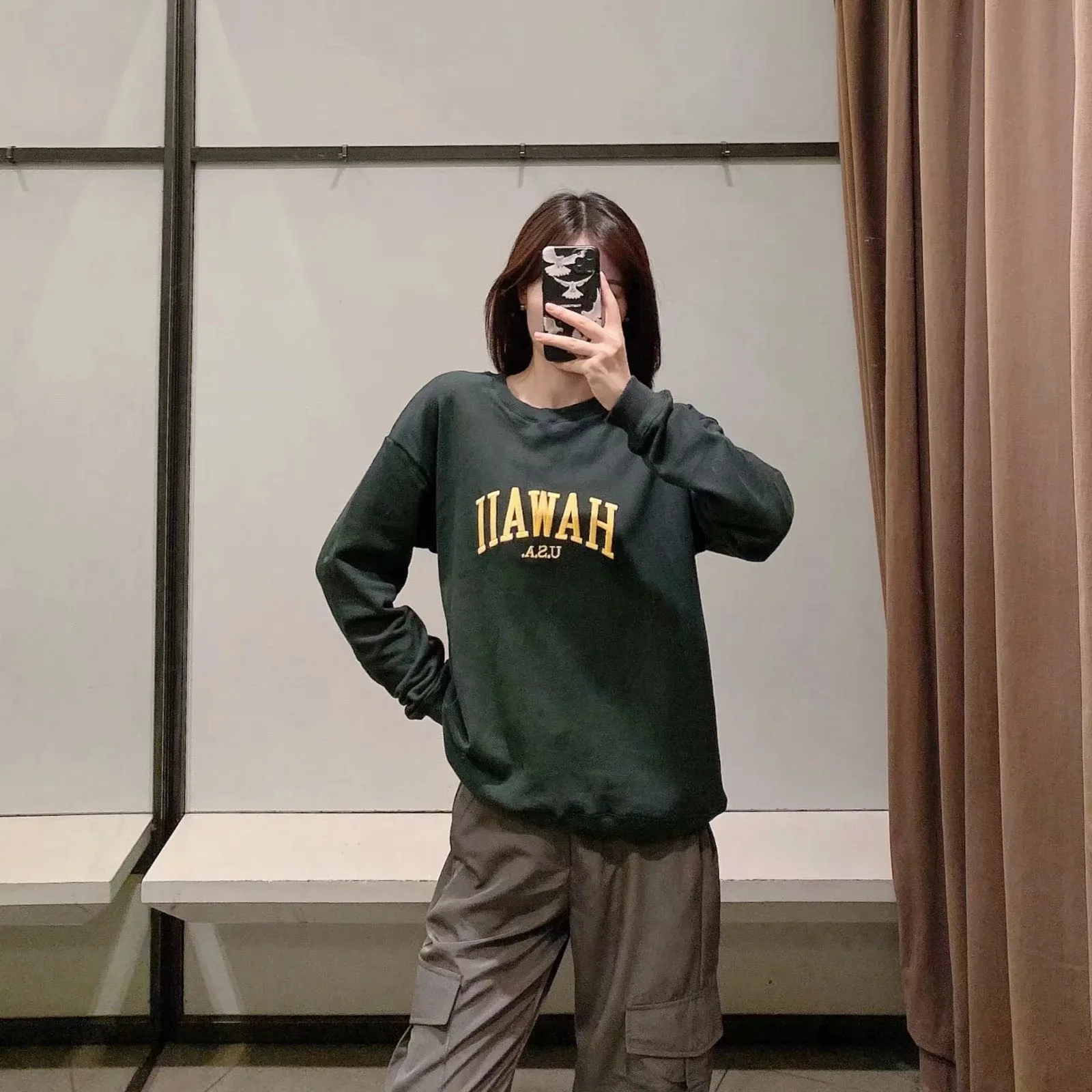 Letter Embroidered Pullover Sweatshirts Women's Fashion Loose Crew Neck Oversized Hoodies For Winter
Letter Embroidered Pullover Sweatshirts Women's Fashion Loose Crew Neck Oversized Hoodies For Winter