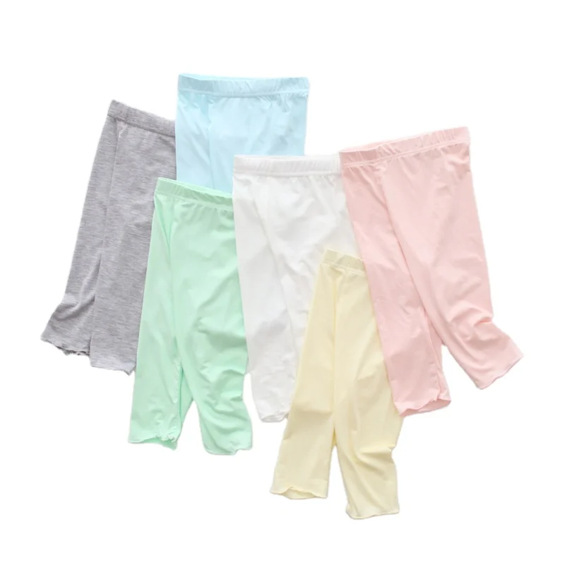 Cropped pants summer thin children's pants girls' leggings candy color modal children's shorts with wood ears
Cropped pants summer thin children's pants girls' leggings candy color modal children's shorts with wood ears