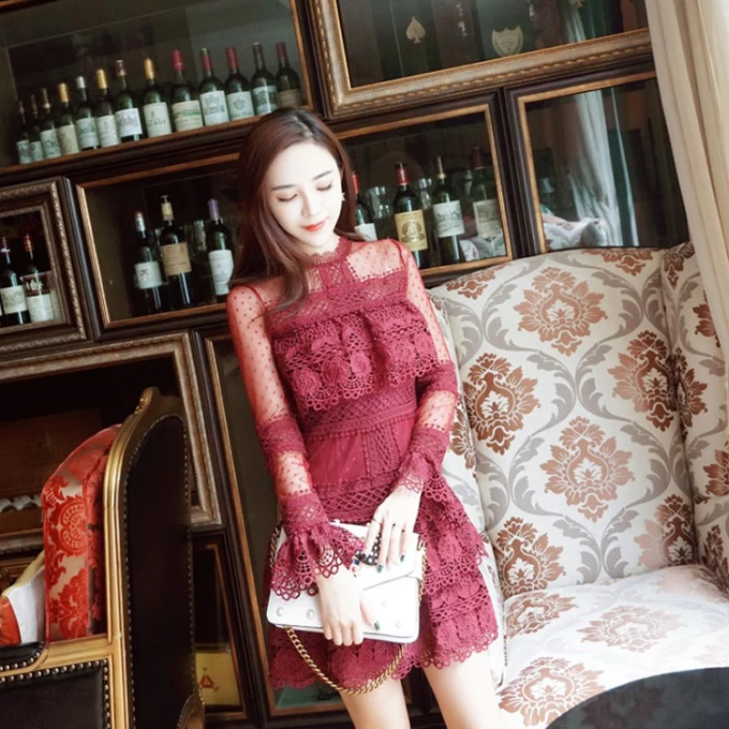 2021 autumn new dress skirt female French retro sexy mesh lace stitching cake dress, 2 color
2021 autumn new dress skirt female French retro sexy mesh lace stitching cake dress, 2 color