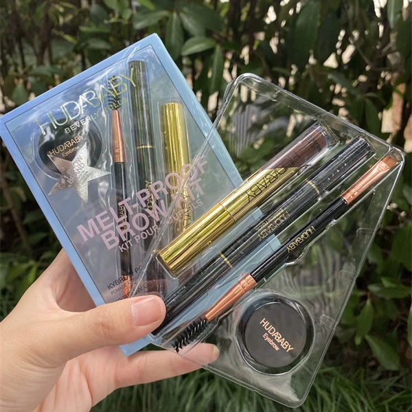 The new Hudababy Eye Makeup, Eyebrow pencil and blush set
The new Hudababy Eye Makeup, Eyebrow pencil and blush set