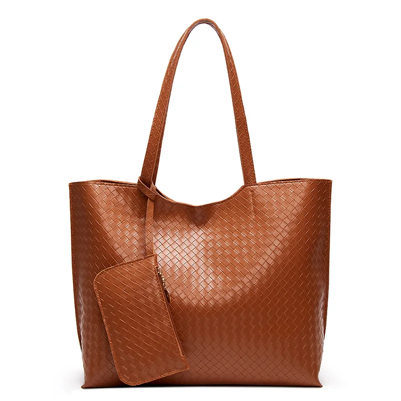 Factory direct sales 2021 new coin purse 2-piece ladies weekend bag street trend women's single shoulder large bag, Stock colors
Factory direct sales 2021 new coin purse 2-piece ladies weekend bag street trend women's single shoulder large bag, Stock colors