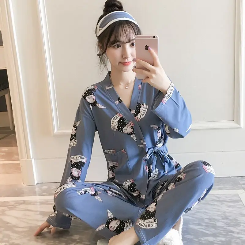 Hot sale autumn woman sexy v-neck nightgowns sleepwear satin silk pajamas, Mix color
Hot sale autumn woman sexy v-neck nightgowns sleepwear satin silk pajamas, Mix color
