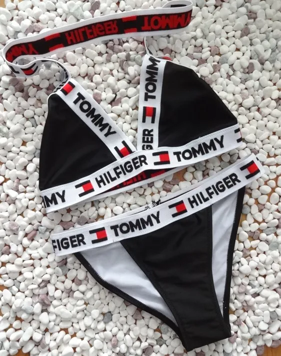 New style Bandage White Side Letters New Bikini Swimsuit Shoulder Strap Sleeveless Printed Solid 2 pieces set Beach Wear Ladies
New style Bandage White Side Letters New Bikini Swimsuit Shoulder Strap Sleeveless Printed Solid 2 pieces set Beach Wear Ladies