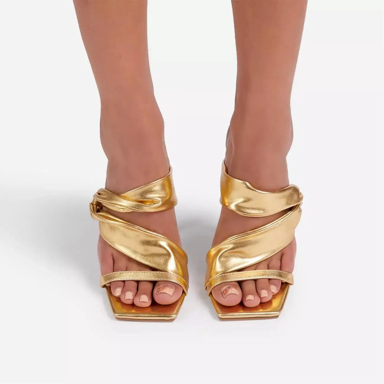 Summer fashion high heeled sandals for woman slip on thin heeled shoes 9 cm PU new woman casual shoes, Black,gold,brown
Summer fashion high heeled sandals for woman slip on thin heeled shoes 9 cm PU new woman casual shoes, Black,gold,brown