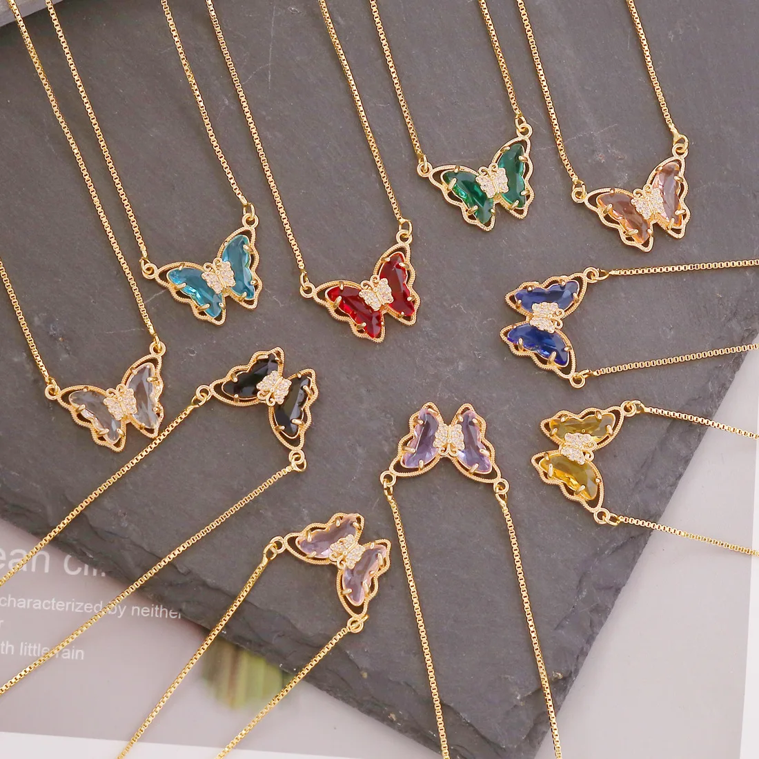 Fashion Butterfly Pendant Necklace For Women Gold Chocker Cute Zircon Charm Necklaces Jewlery 2021
Fashion Butterfly Pendant Necklace For Women Gold Chocker Cute Zircon Charm Necklaces Jewlery 2021