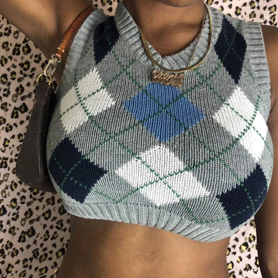 Argyle Vintage V Neck Knit Casual Plaid Sleeveless Crop Top Streetwear Chic Preppy Style Outfit Sweater Vest For Women
Argyle Vintage V Neck Knit Casual Plaid Sleeveless Crop Top Streetwear Chic Preppy Style Outfit Sweater Vest For Women