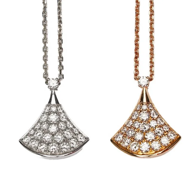 Small Skirt Fan Shaped Necklace Fashion Women's Zircon Necklace Personalized Shiny Diamond Necklace, Picture
Small Skirt Fan Shaped Necklace Fashion Women's Zircon Necklace Personalized Shiny Diamond Necklace, Picture