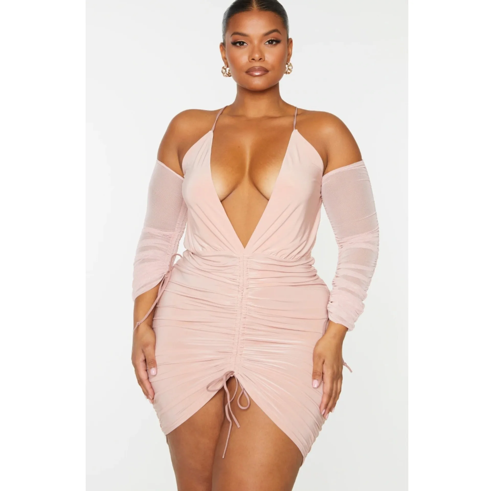 Women sexy solid color cut out dress wrapped chest sexy silk dress hollow out design women's dresses with net yarn sleeves, Pink
Women sexy solid color cut out dress wrapped chest sexy silk dress hollow out design women's dresses with net yarn sleeves, Pink