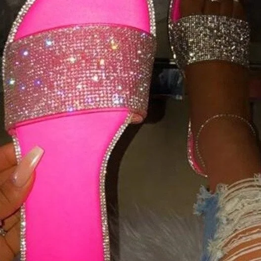 2021 Summer candy-colored diamond flat bottom women's beach slippers, Customized color
2021 Summer candy-colored diamond flat bottom women's beach slippers, Customized color