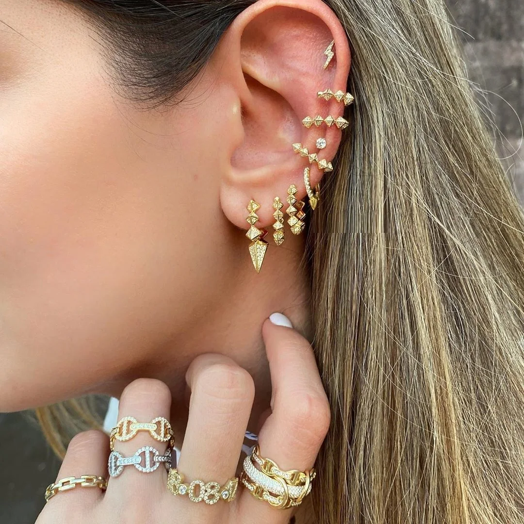 small hoop cuff earring single sale gold silver plated cz rivet fashion women jewelry, Picture
small hoop cuff earring single sale gold silver plated cz rivet fashion women jewelry, Picture