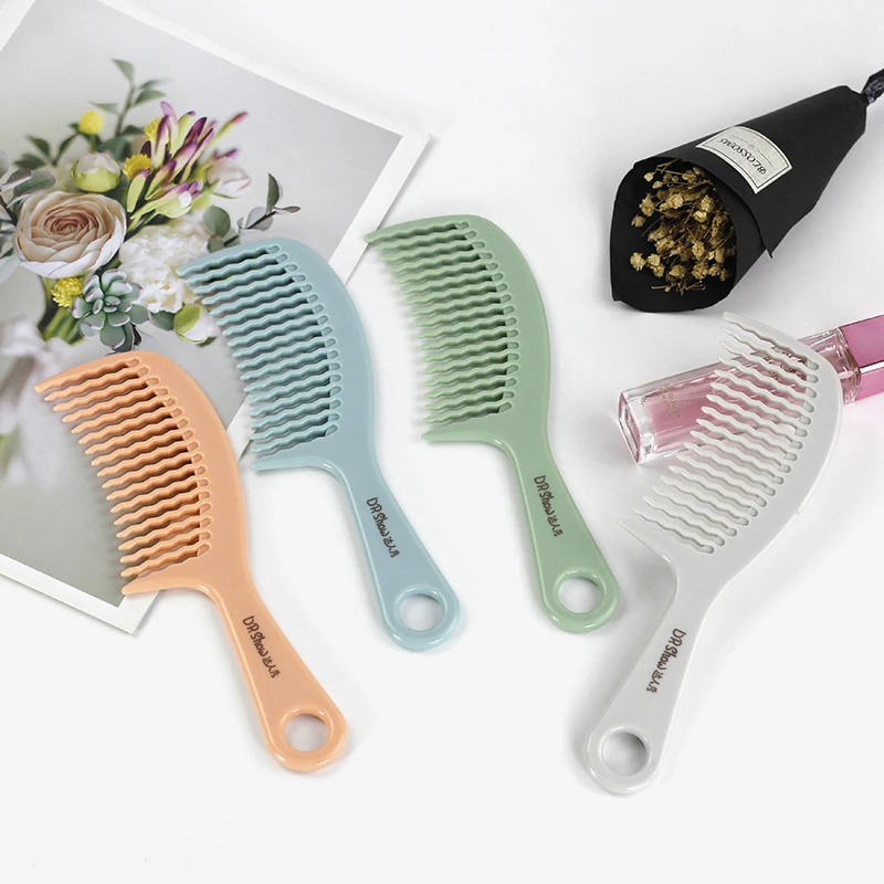 Manufacturer Fashion Plastic Daily Hairdressing Multifunctional Curly Hair Care Comb, Pink, blue
Manufacturer Fashion Plastic Daily Hairdressing Multifunctional Curly Hair Care Comb, Pink, blue