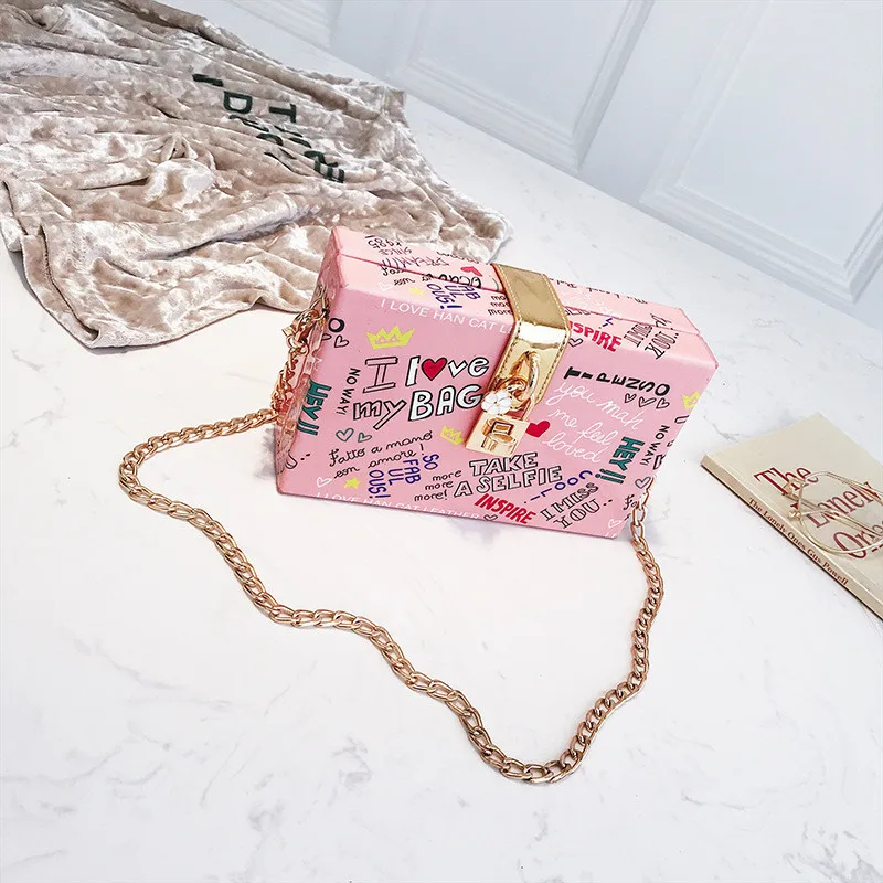 B-169 High Quality Summer Ladies Crossbody Handbags Bags Chain Graffit Square Handbags for Women, As picture
B-169 High Quality Summer Ladies Crossbody Handbags Bags Chain Graffit Square Handbags for Women, As picture