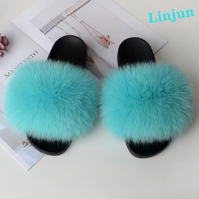 2021 autumn and winter new fashion indoor and outdoor ladies and children sandals big fox autumn blue fur slippers, Customized color
2021 autumn and winter new fashion indoor and outdoor ladies and children sandals big fox autumn blue fur slippers, Customized color