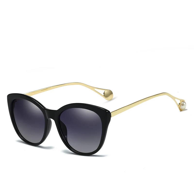 Latest simple fashion design factory price high quality multi colors woman sunglasses
Latest simple fashion design factory price high quality multi colors woman sunglasses