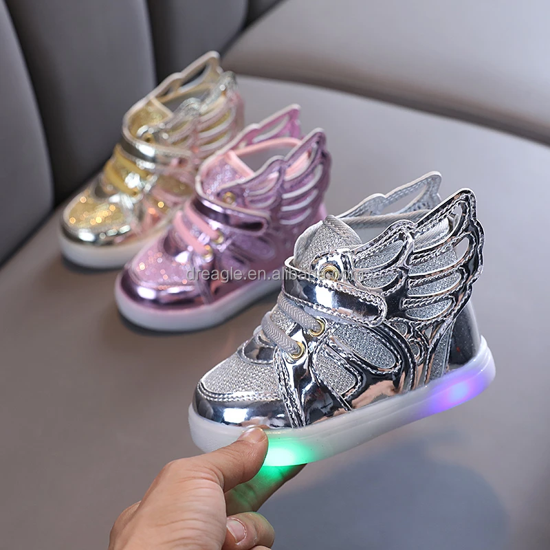 Girls light shoes children leather luminous colorful shoes with light 2021 running flash shoes Boys Boots Baby Sneakers For Boys
Girls light shoes children leather luminous colorful shoes with light 2021 running flash shoes Boys Boots Baby Sneakers For Boys