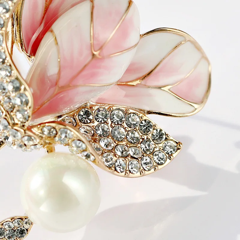 Enamel-colored painting oil kapok imitation pearl brooch Korean version of temperament brooch alloy accessories
Enamel-colored painting oil kapok imitation pearl brooch Korean version of temperament brooch alloy accessories