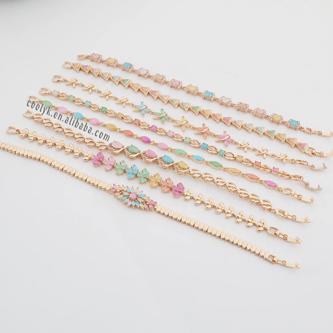 Chrysoprase Gemstone Gold Bracelets Anklets Hawaii Jewelry Holiday Themed Summer Bracelet for Girls
Chrysoprase Gemstone Gold Bracelets Anklets Hawaii Jewelry Holiday Themed Summer Bracelet for Girls