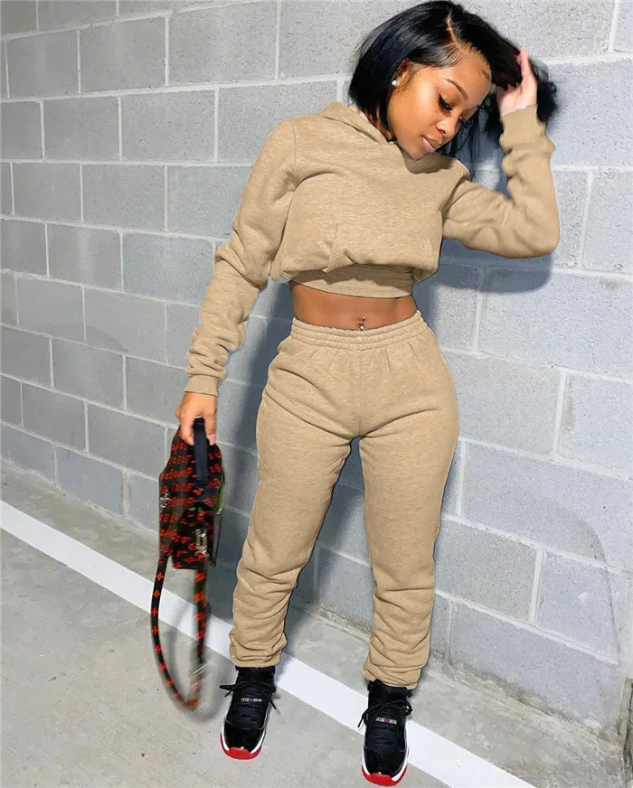 L6311-fall 2021 fashion hoodie jogging set two piece set women tracksuit sweatsuit set
L6311-fall 2021 fashion hoodie jogging set two piece set women tracksuit sweatsuit set