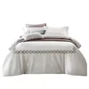 Yalan Wholesale Bulk Hotel Linen 100% Cotton Bedding Comforter Sets for Luxury Hotel