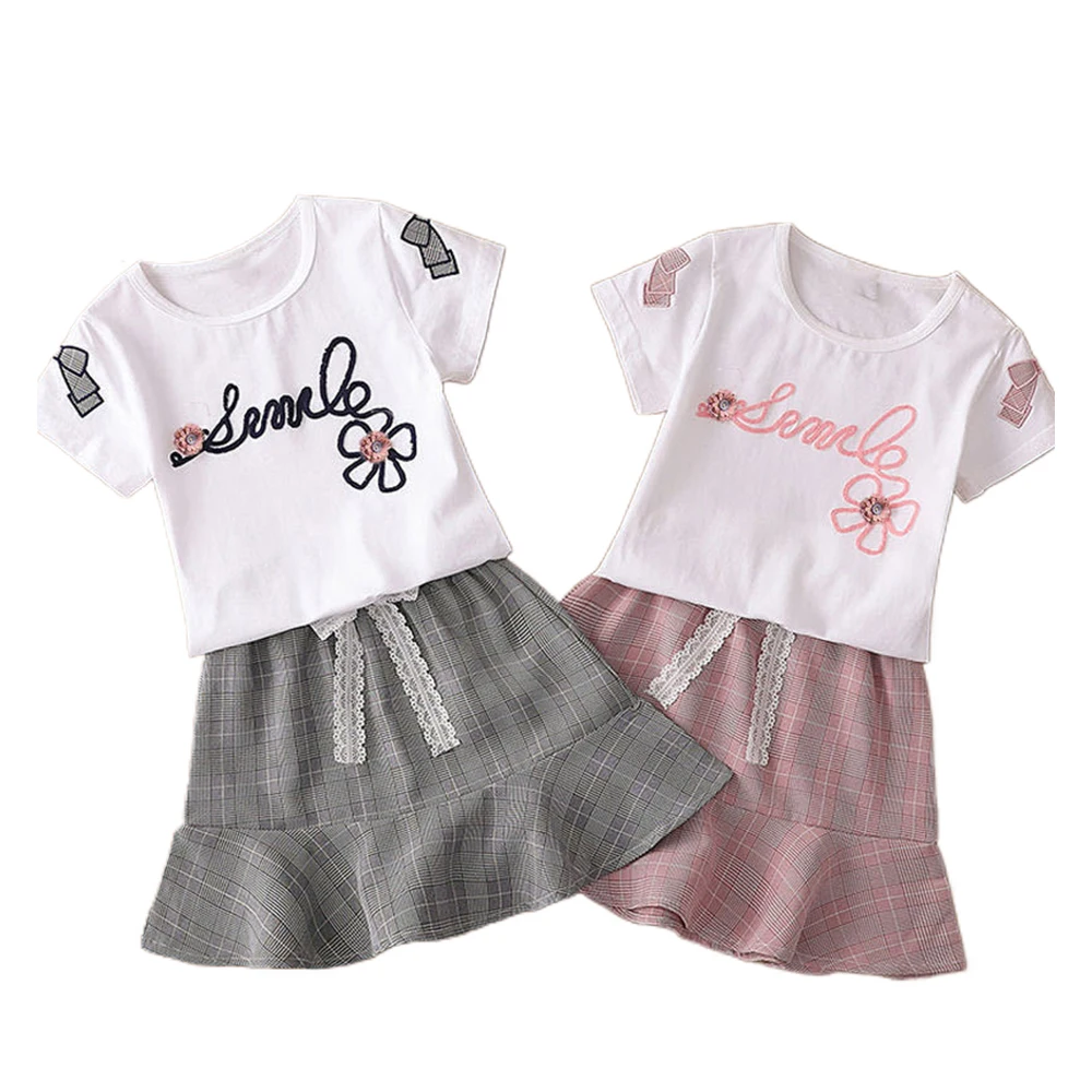 Children's wear girl summer new 2021 foreign gas summer style short sleeve girl fashion short skirt girl set, Navy blue, pink
Children's wear girl summer new 2021 foreign gas summer style short sleeve girl fashion short skirt girl set, Navy blue, pink