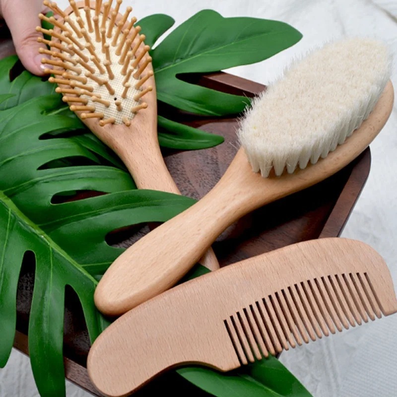New Arrival 3PCS Baby Brush Comb Set Custom Logo Wooden Goat Bristle Brush and Comb Set Soft Massage For Newborn Baby Shower
New Arrival 3PCS Baby Brush Comb Set Custom Logo Wooden Goat Bristle Brush and Comb Set Soft Massage For Newborn Baby Shower