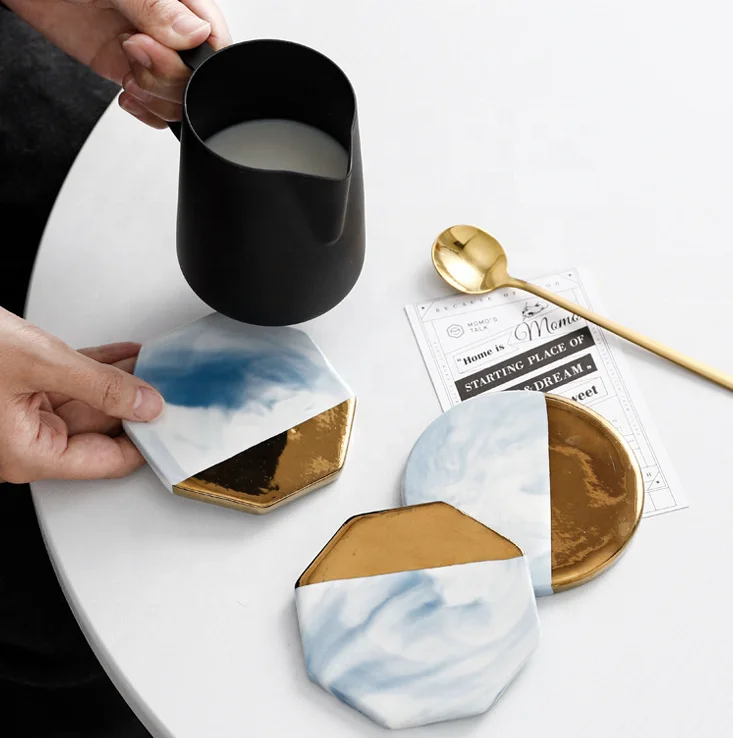 Irregular Light Luxury Heat Insulation Ceramic Ceramic Coaster For Drinks Marbling Ceramic Mug Coaster, Golden edge blue
Irregular Light Luxury Heat Insulation Ceramic Ceramic Coaster For Drinks Marbling Ceramic Mug Coaster, Golden edge blue