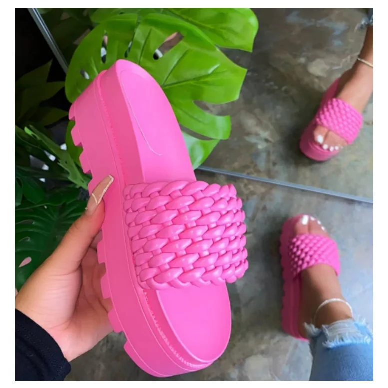 Wholesale 2021 New Weave Design Fashion Beach Sandals Summer Platform Slippers For Women
Wholesale 2021 New Weave Design Fashion Beach Sandals Summer Platform Slippers For Women