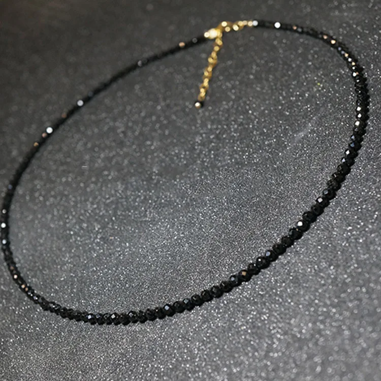 Simple Black Beads Short Chokers Female 2021 Fashion Jewelry Women Choker Necklaces 7BEADS Bijoux Ladies Party Necklace 
Simple Black Beads Short Chokers Female 2021 Fashion Jewelry Women Choker Necklaces 7BEADS Bijoux Ladies Party Necklace