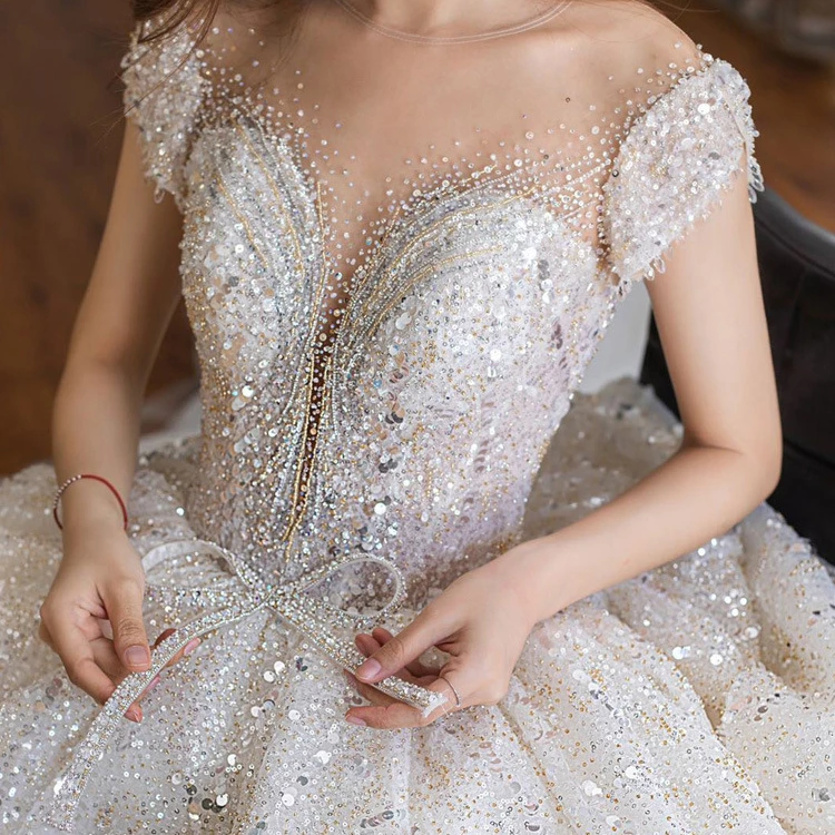 Luxury Beaded Heavy Crystal Appliqued Ball Gown Bridal Dress Long Train Pleated Wedding Dress Bridal Gowns, Picture
Luxury Beaded Heavy Crystal Appliqued Ball Gown Bridal Dress Long Train Pleated Wedding Dress Bridal Gowns, Picture