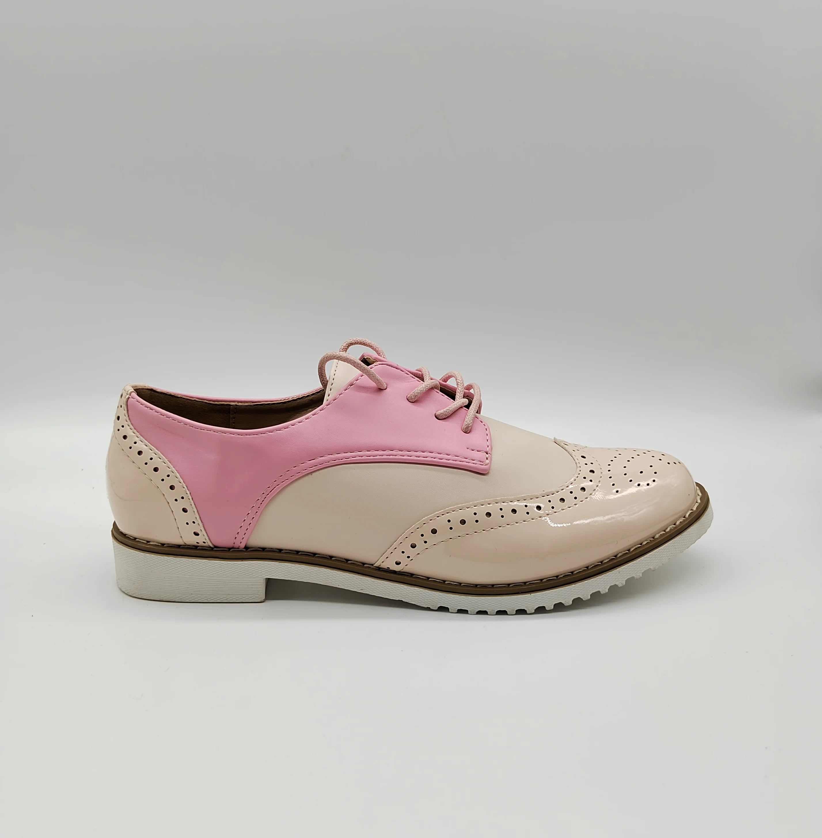 Ladies high quality boyfriend women flat platform lace up dress casual Ladies shoes ,PINK COLOR
Ladies high quality boyfriend women flat platform lace up dress casual Ladies shoes ,PINK COLOR