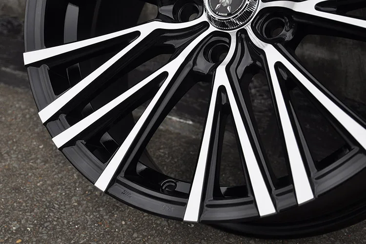 Economical custom design black 17 18 inch 35 38 40 ET alloy car rims with 5 holes