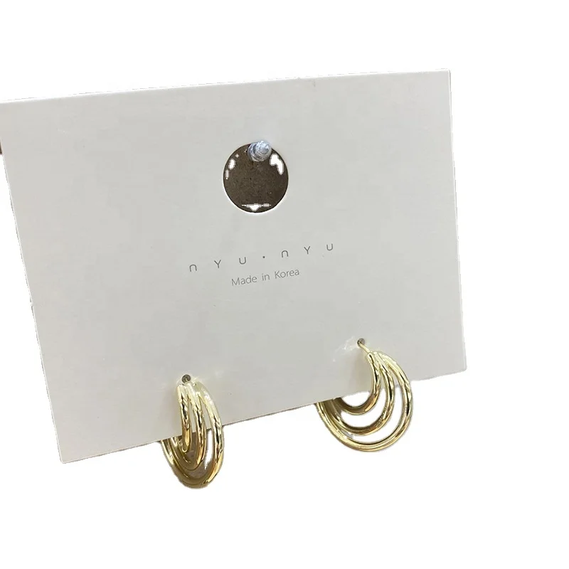 Fashion Latest New Style Korean Jewelry Gold Plated 3 Lines Cute Hoop Earrings For Women Fancy Earring 2020 Wholesale
Fashion Latest New Style Korean Jewelry Gold Plated 3 Lines Cute Hoop Earrings For Women Fancy Earring 2020 Wholesale