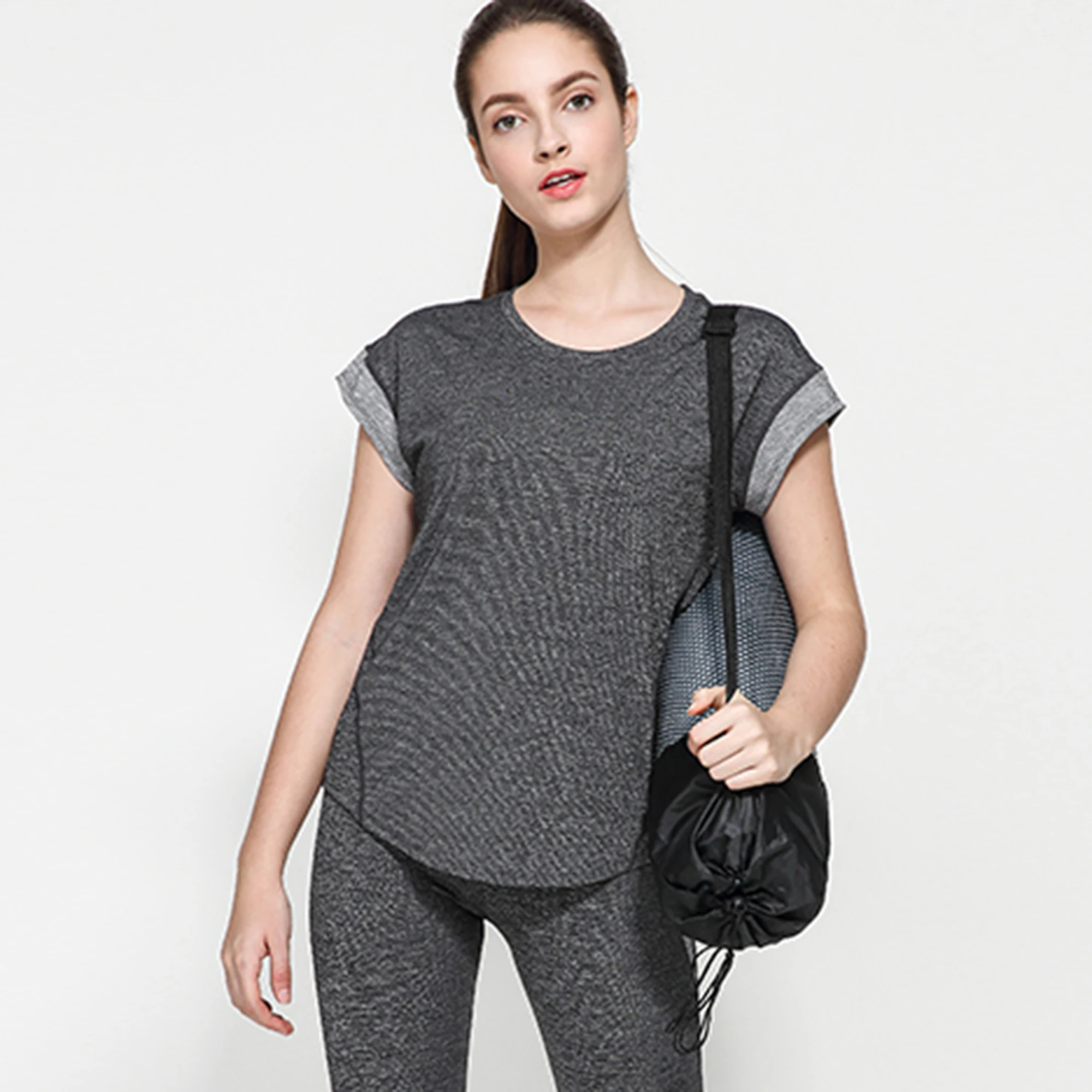 women's yoga clothes T-shirt sportswear outdoor running short-sleeved sports shorts for women fitness wear, Grey, purple ,pink,green
women's yoga clothes T-shirt sportswear outdoor running short-sleeved sports shorts for women fitness wear, Grey, purple ,pink,green