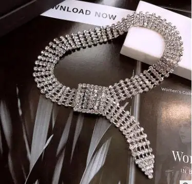 Shiny bling bling Silver Color Zircon Circle Clavicle Necklace Women's Short Necklace Neck Necklace Simple Accessories Jewelry, Gold,silver,black
Shiny bling bling Silver Color Zircon Circle Clavicle Necklace Women's Short Necklace Neck Necklace Simple Accessories Jewelry, Gold,silver,black
