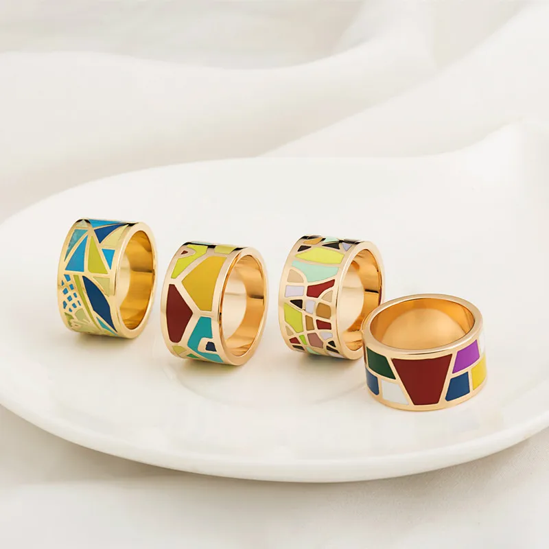 Single ring women's three-ring silk scarf buckle ring versatile copper core plated 18K gold brooch scarf clothing accessories
Single ring women's three-ring silk scarf buckle ring versatile copper core plated 18K gold brooch scarf clothing accessories