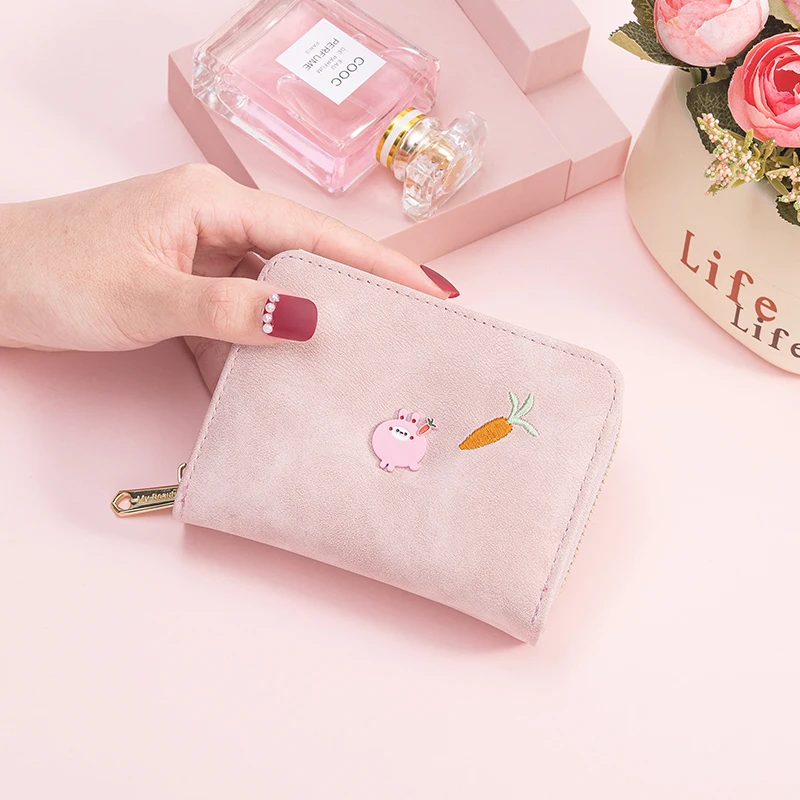 Wallet women's short card bag all-in-one bag new Korean fashion cute small fresh student folding zipper coin purse
Wallet women's short card bag all-in-one bag new Korean fashion cute small fresh student folding zipper coin purse