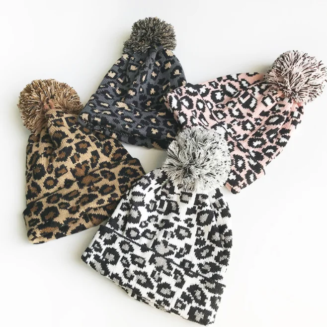 Autumn winter 2020 new warm fashion personality leopard print big ball knitting wool hat cover head flanged hat
Autumn winter 2020 new warm fashion personality leopard print big ball knitting wool hat cover head flanged hat