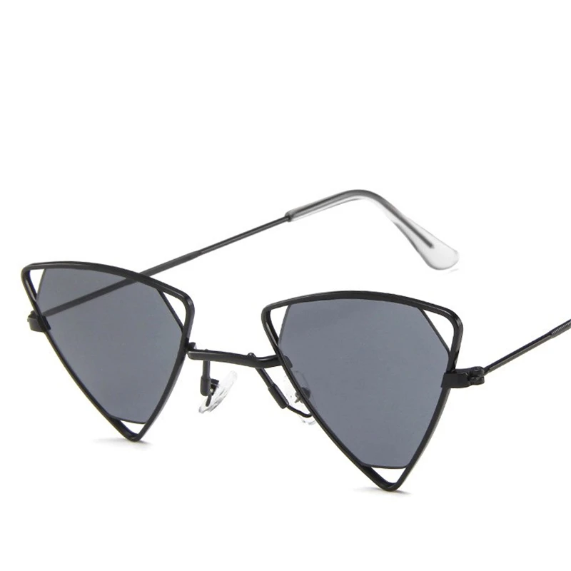 2021 Retro triangle Sun Glasses Luxury Brand Travel Small Men Sunglasses Women Men Vintage Fashion glasses
2021 Retro triangle Sun Glasses Luxury Brand Travel Small Men Sunglasses Women Men Vintage Fashion glasses