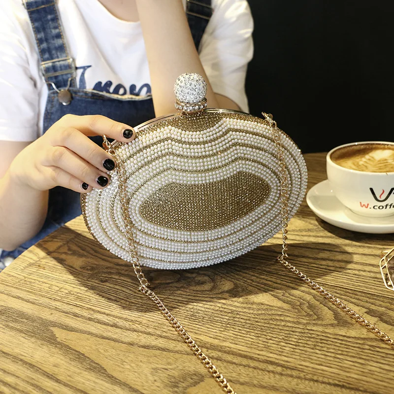 Hot selling rhinestone purse shoulder crossbody women hand bags and evening clutch bags
Hot selling rhinestone purse shoulder crossbody women hand bags and evening clutch bags