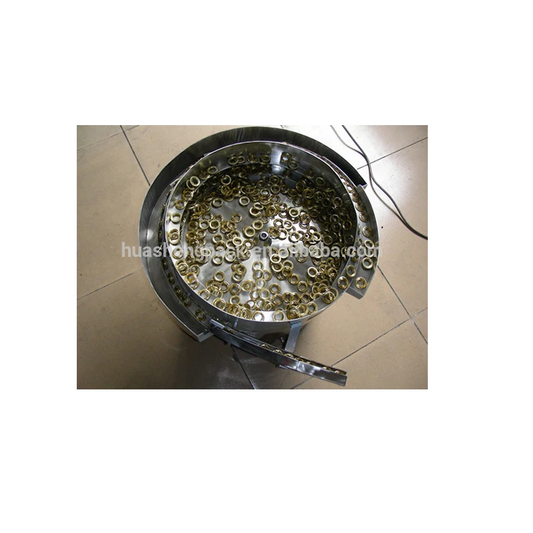 Vibratory feeder plastic parts feeder bowl