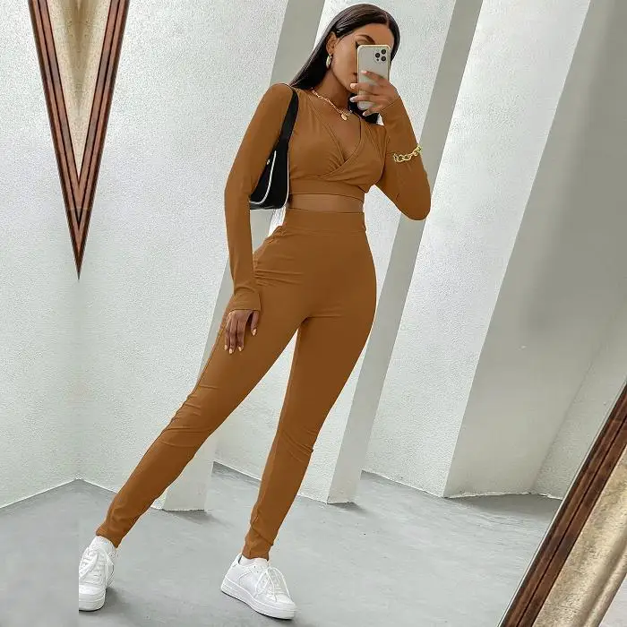 Custom Logo bodycon 2 piece pants outfits fall good quality casual crop top and pants two piece yoga set J12492
Custom Logo bodycon 2 piece pants outfits fall good quality casual crop top and pants two piece yoga set J12492