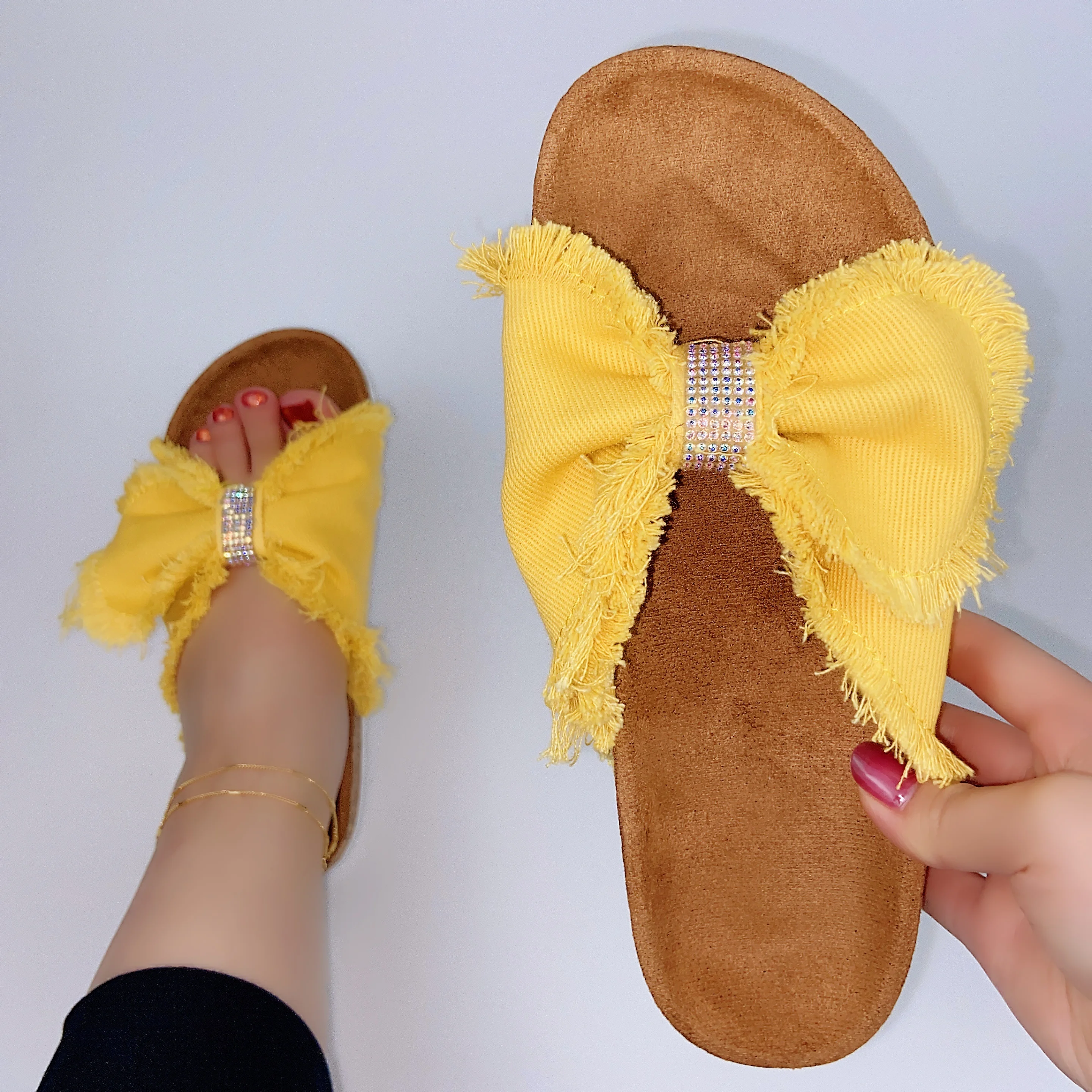 New Design Slippers Women PVC Cork Sole Sandals Summer Uppers Sandals Bowknot Slippers For Women Ladies Slippers Color Pictures
New Design Slippers Women PVC Cork Sole Sandals Summer Uppers Sandals Bowknot Slippers For Women Ladies Slippers Color Pictures