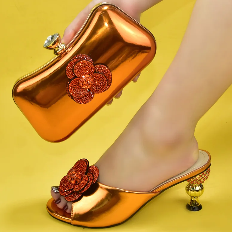 2021 high quality italian shoes and bag set to match genuine leather pink shoes and bag sets, Green,navy blue,purple,gold,black
2021 high quality italian shoes and bag set to match genuine leather pink shoes and bag sets, Green,navy blue,purple,gold,black