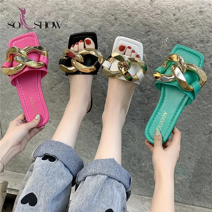 2021 Summer New Design Fashion Slippers With Thick Chain Personalized Slip On Slippers
2021 Summer New Design Fashion Slippers With Thick Chain Personalized Slip On Slippers