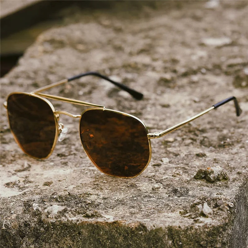 Xunting Polygon Polarized Metal Sunglasses Fashion Polarized Light Outdoor HD TAC Lens Sunglasses for Women and Men, 6 colors
Xunting Polygon Polarized Metal Sunglasses Fashion Polarized Light Outdoor HD TAC Lens Sunglasses for Women and Men, 6 colors