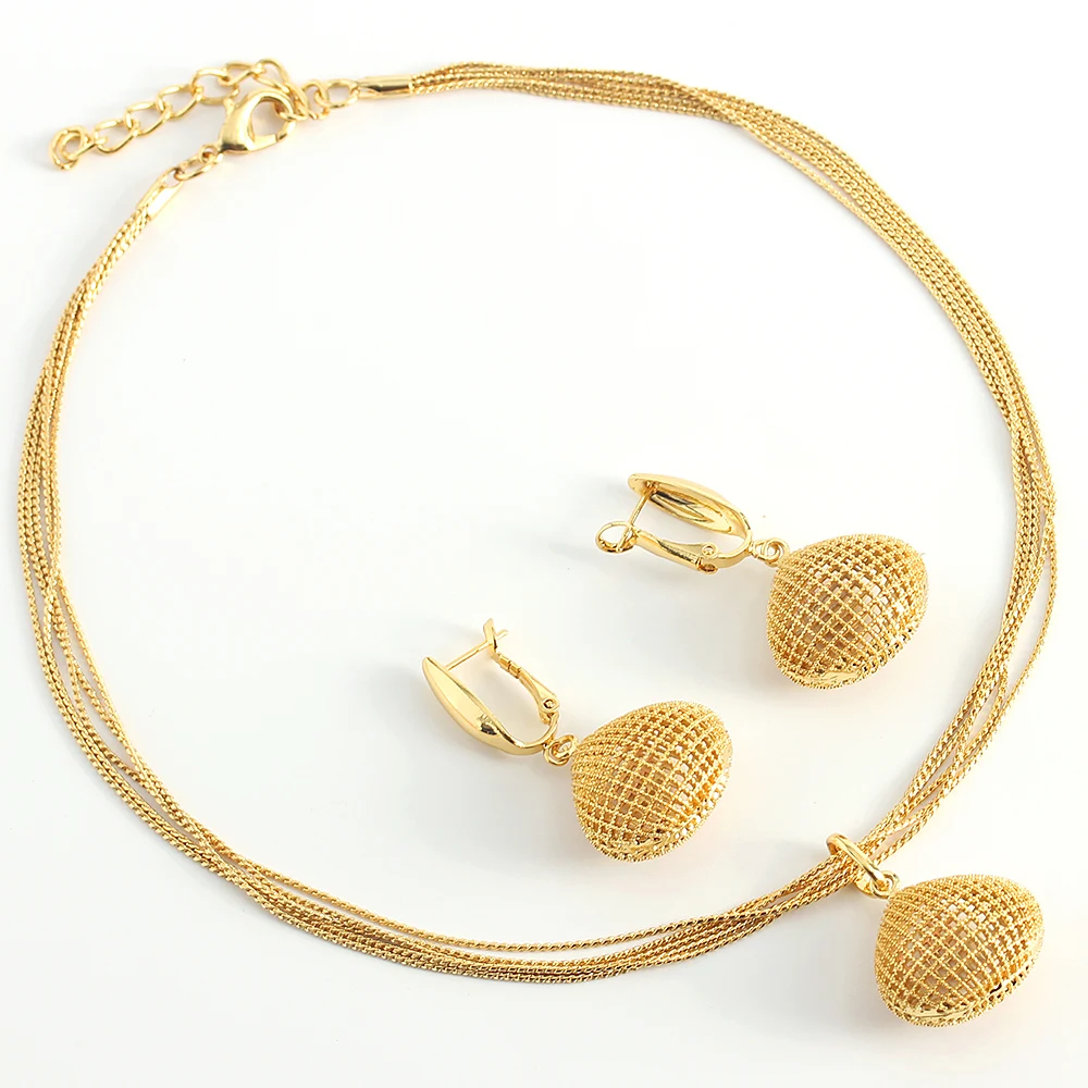 Christmas New Jewelry Sets Dubai Gold Dangle Earrings Bracelet Necklace Earring Set Women
Christmas New Jewelry Sets Dubai Gold Dangle Earrings Bracelet Necklace Earring Set Women