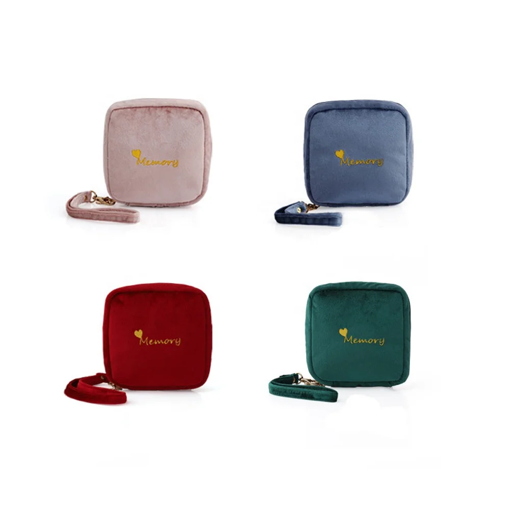 Wholesale Portable Mini Lipstick Organizer Bag Women Velvet Travel Cosmetics Pouch With Handle, Customizable
Wholesale Portable Mini Lipstick Organizer Bag Women Velvet Travel Cosmetics Pouch With Handle, Customizable